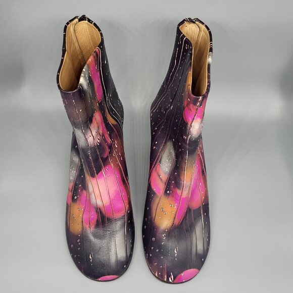 Maison Margiela Raindrops Leather Ankle Boot - Picture 3 of 17